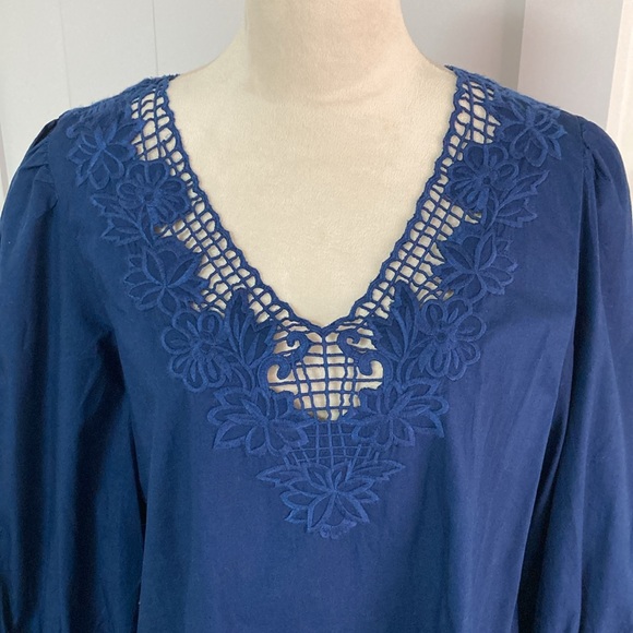 J. Crew Like New Top, Size Medium - Picture 2 of 9